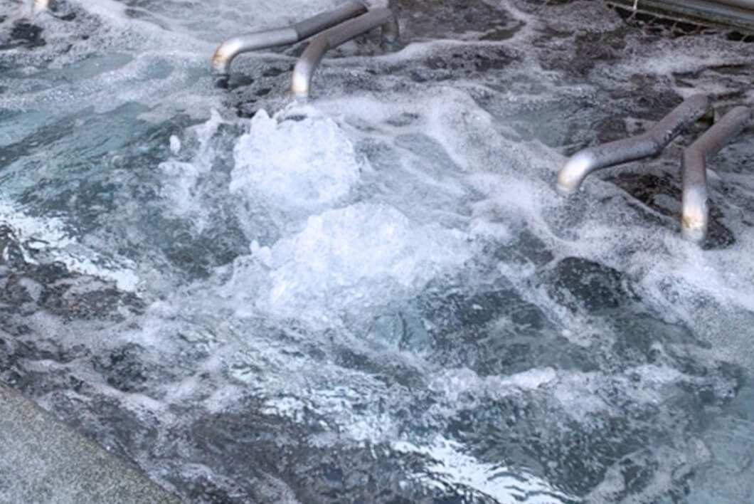 スタンディングバス